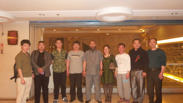 桃核張與弟子